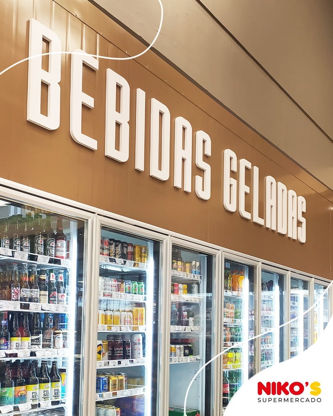 Setor de bebidas do supermercado